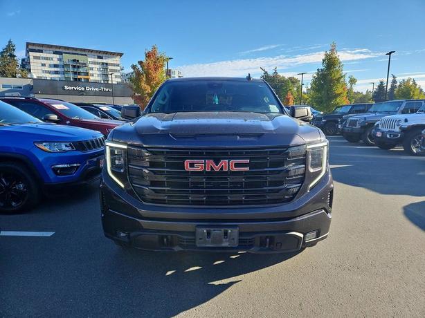 2023 GMC Sierra 1500 4WD Crew Cab 147 Elevation | One Owner! image 2