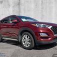 2020 Hyundai Tucson Preferred | Sun and Leather Package | Apple CarPlay & Androi thumbnail image 3