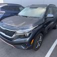 2021 Kia Seltos LX thumbnail image 2