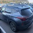 2021 Kia Seltos LX thumbnail image 3