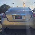 2010 Nissan Altima 4dr Sdn I4  2.5 S thumbnail image 3