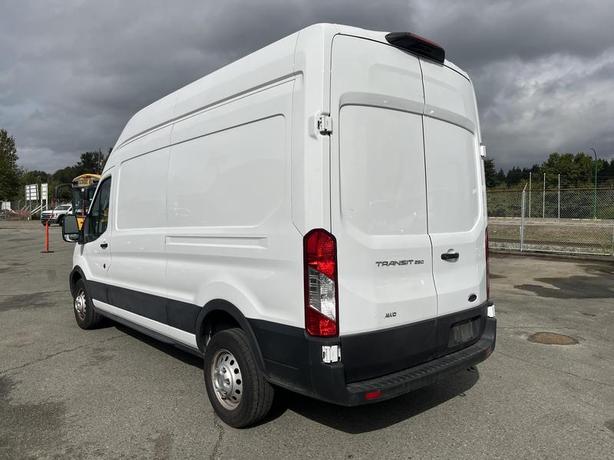 2023 Ford Transit 250 Van High Roof 148-inch WheelBase Cargo Van ALL WHEEL DRIVE image 3