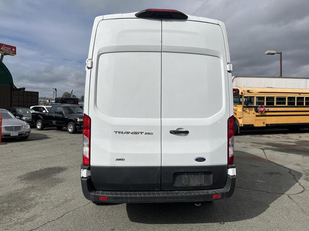 2023 Ford Transit 250 Van High Roof 148-inch WheelBase Cargo Van ALL WHEEL DRIVE image 4