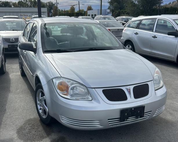 2006 Pontiac G5 Base image 1