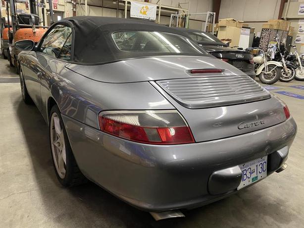 2003 Porsche 911 Carrera Cabriolet (Poor Condition Dead Battery) image 2