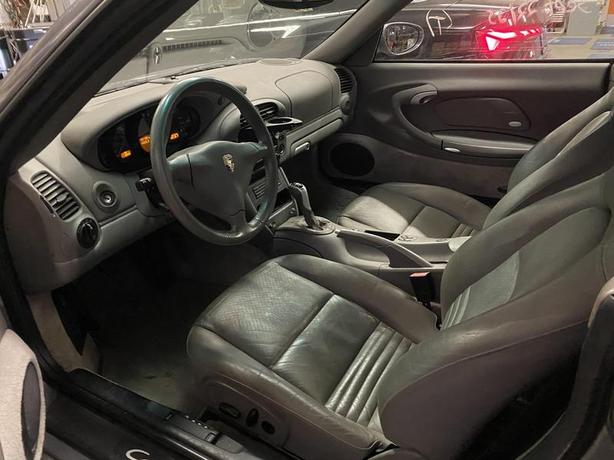 2003 Porsche 911 Carrera Cabriolet (Poor Condition Dead Battery) image 8