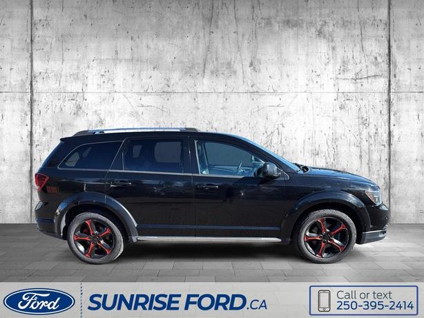 2015 Dodge Journey Limited, 7 PASSENGER SEATING image 4
