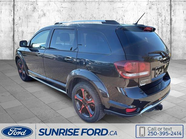 2015 Dodge Journey Limited, 7 PASSENGER SEATING image 7