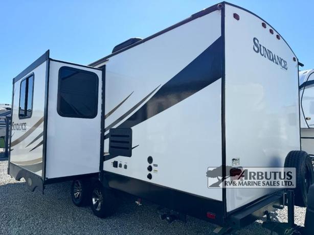 Used 2018 Heartland Sundance 221RB image 4