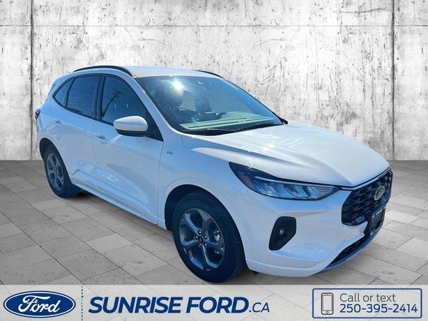 2023 Ford Escape Hybrid St-Line Select image 1