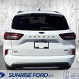 2023 Ford Escape Hybrid St-Line Select thumbnail image 6