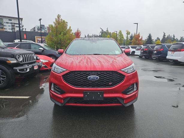 2022 Ford Edge ST AWD | No Reported Accidents! image 2