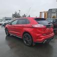 2022 Ford Edge ST AWD | No Reported Accidents! thumbnail image 4