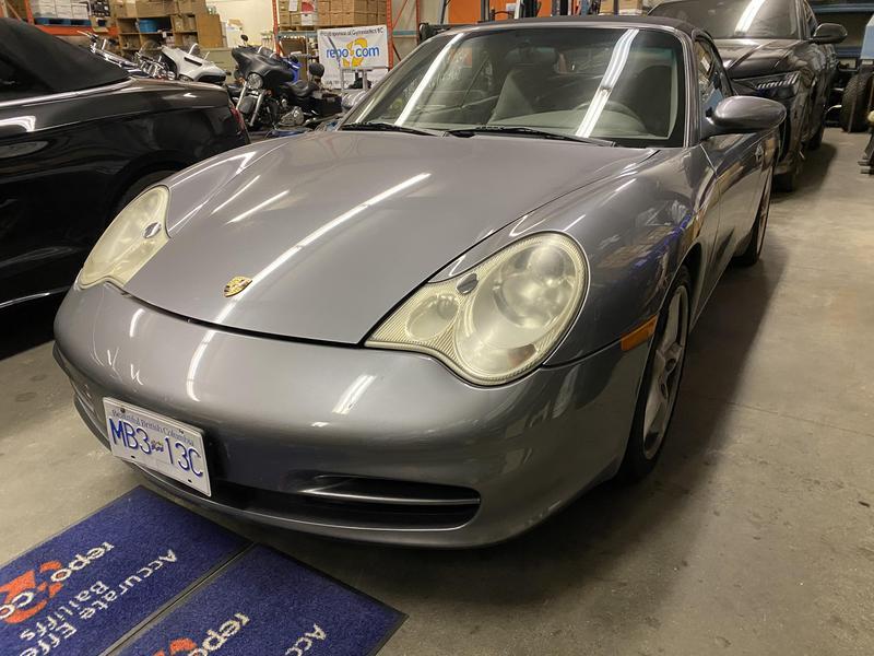 2003 Porsche 911 Carrera Cabriolet (Poor Condition Dead Battery) display photo