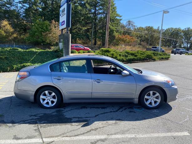 2008 Nissan  Altima 2.5 SL NEEDS TRANSMISSION image 4