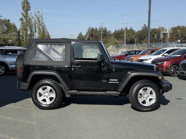 2015 Jeep Wrangler Sport 4WD-Low Kilometers, No Accidents & BC Local image 5