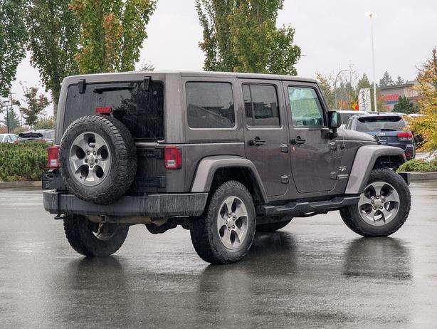 2016 Jeep Wrangler image 6