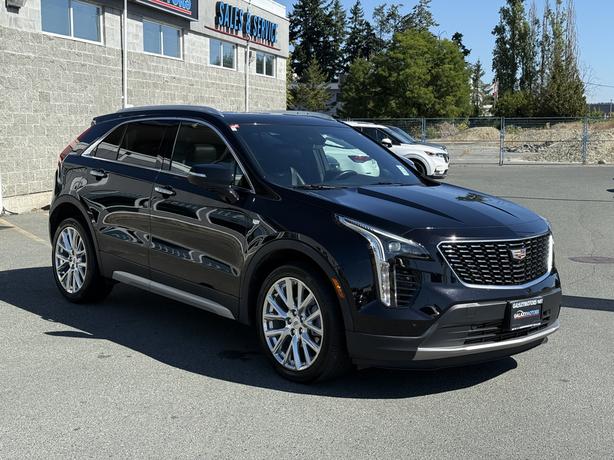 2020 Cadillac XT4 Luxury AWD - Power Seats & Heated Steering Wheel image 4