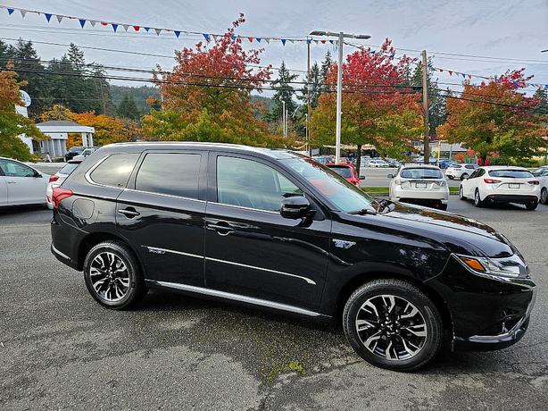 2018 Mitsubishi  Outlander PHEV SEL image 6