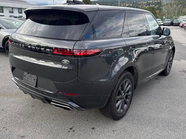 2023 Land Rover Range Rover Sport Dynamic SE | No Reported Accidents! image 3