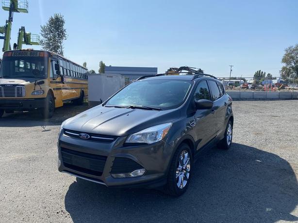 2016 Ford Escape SE 4WD image 2