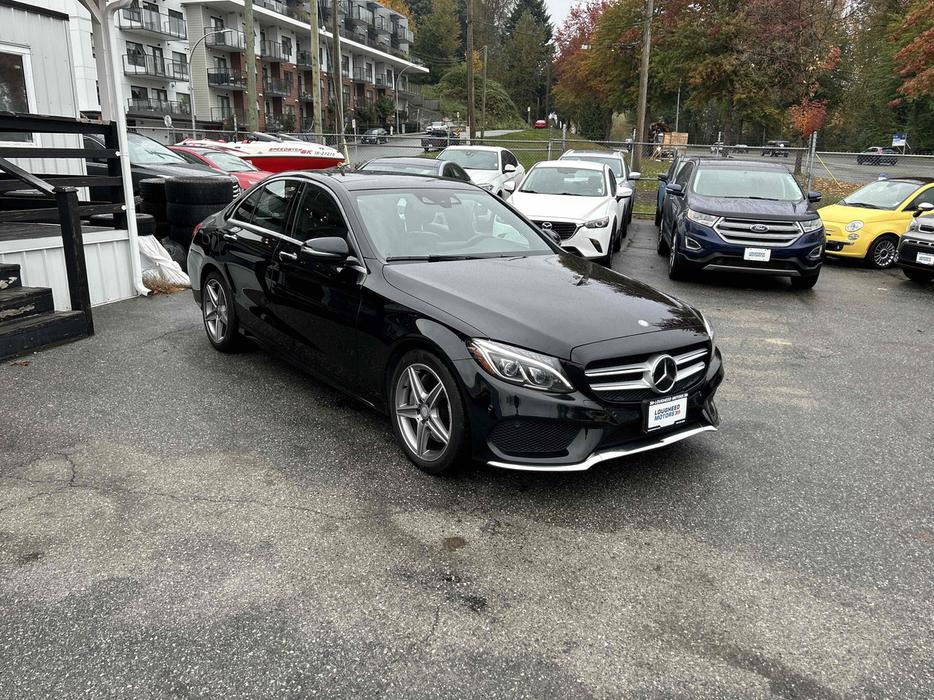 2017 Mercedes-Benz C-Class display photo