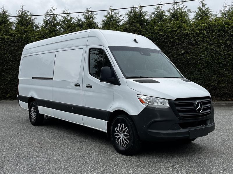 2019 Mercedes-Benz Sprinter 2500 High Roof  Cargo Van 170-inch WheelBase display photo