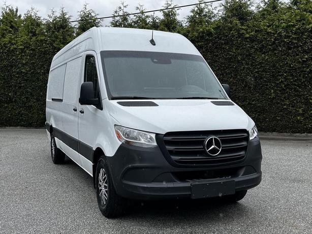 2019 Mercedes-Benz Sprinter 2500 High Roof  Cargo Van 170-inch WheelBase image 2
