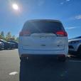 2020 Chrysler Pacifica Hybrid Limited | Remote Start | Cruise Control! thumbnail image 5