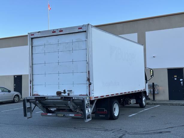 2019 Hino 195 image 8