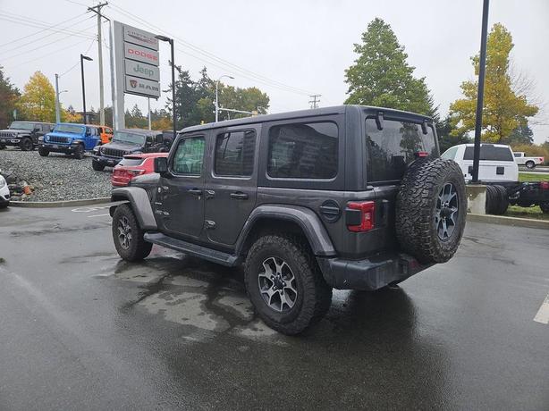 2021 Jeep Wrangler Unlimited Sahara 4x4 | Low KM! image 4