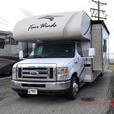 Used 2017 Thor Motor Coach Four Winds 31L thumbnail image 3
