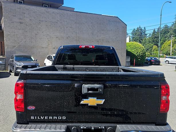 2016 Chevrolet  Silverado 1500 LS image 4
