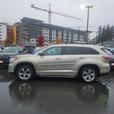 2015 Toyota Highlander Limited AWD | Premium Leather! thumbnail image 3