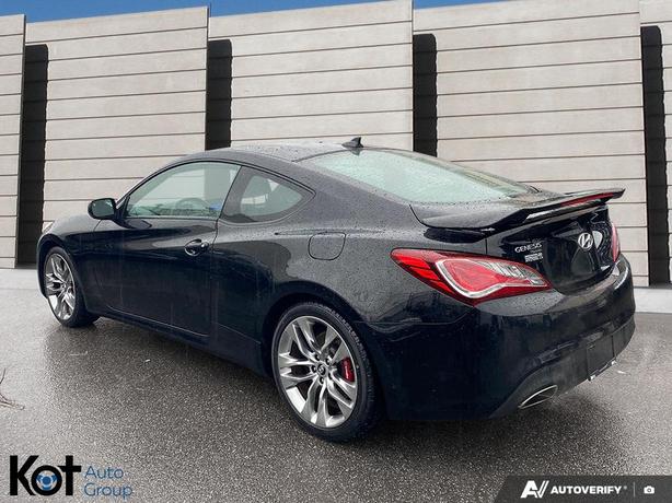 2015 Hyundai Genesis Coupe R-Spec MANUAL TRANSMISSION! 348 HORSEPOWER! BLUETOOTH image 4