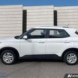 2023 Hyundai Venue Preferred HEATED SEATS & STEERING WHEEL! BACKUP CAMERA! BLUET thumbnail image 3
