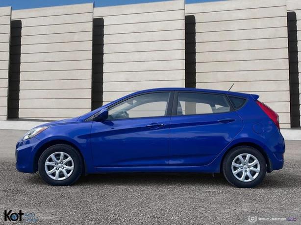 2013 HYUNDAI ACCENT image 3
