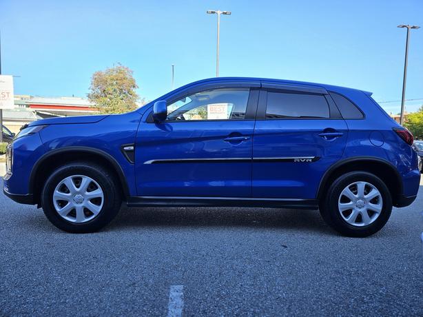 2024 Mitsubishi RVR ES - Heated Seats, Apple Carplay/Android Auto image 8