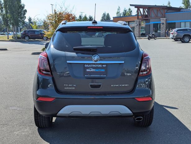 2017 Buick Encore Essence - Sunroof, Heated Seats, Leather image 7