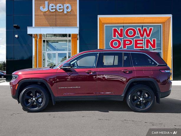2022 Jeep Grand Cherokee Limited 4x4 | Remote Start | Heated Seats! image 3