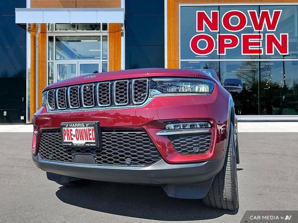 2022 Jeep Grand Cherokee Limited 4x4 | Remote Start | Heated Seats! image 8