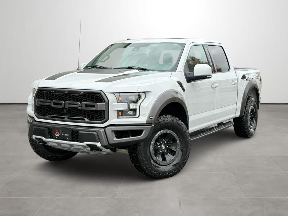 2017 Ford F-150 display photo
