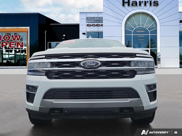 2023 Ford Expedition Limited Max 4x4 | No Reported Accidents! image 2