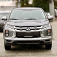 2023 Mitsubishi RVR thumbnail image 3