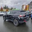 2021 Jeep Compass Trailhawk 4x4 | GPS Navigation! thumbnail image 4