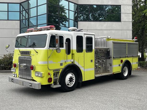 1995 Freightliner FL086 M2 106 Cummins Pumper Fire Truck image 5