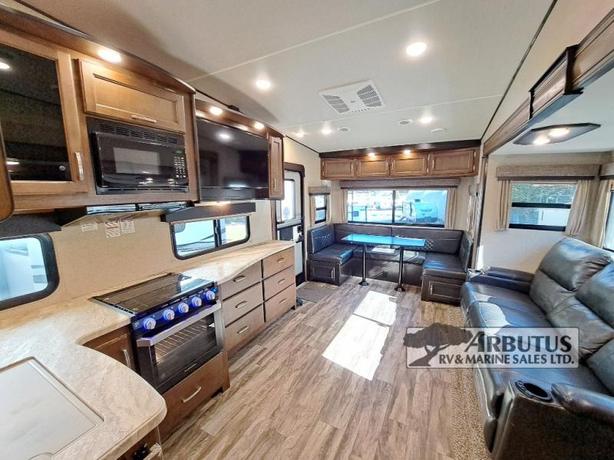 Used 2020 Grand Design Reflection 150 Series 260RD image 8