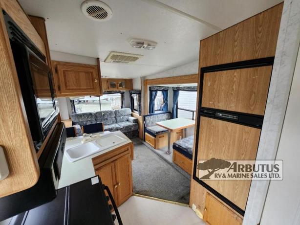 Used 1999 Travelaire TW 250 image 6