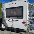Used 2011 Keystone RV Cougar 276RLSWE thumbnail image 4