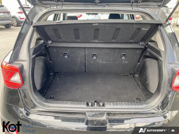 2023 Hyundai Venue Preferred BACKUP CAMERA! BLUETOOTH APPLE CARPLAY! LANE KEEPIN image 6